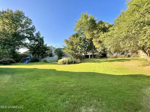 Exterior - 762 Bending Oak N, Hernando, MS 38632 photo 5 of 5