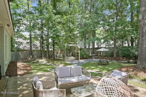 352 Hanley Cir, Brandon, MS 39047 photo 40