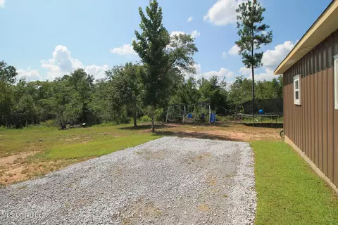 252 Sandford Ext Dr, Lucedale, MS 39452 photo 4