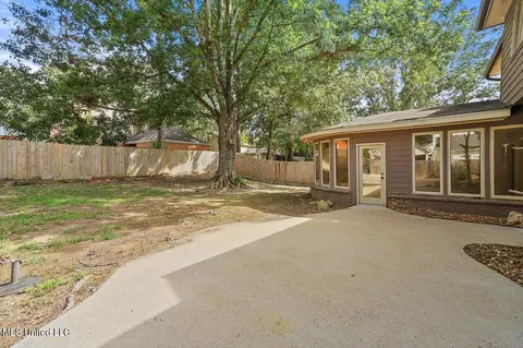 Exterior - 1771 Plantation Blvd, Jackson, MS 39211 photo 9 of 9