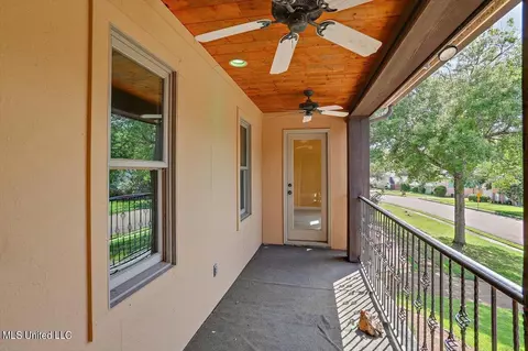 Exterior - 1771 Plantation Blvd, Jackson, MS 39211 photo 5 of 9