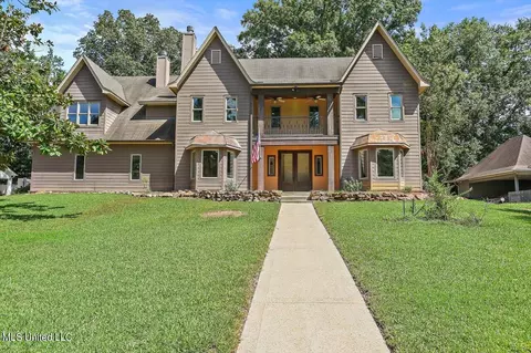 1771 Plantation Blvd, Jackson, MS 39211