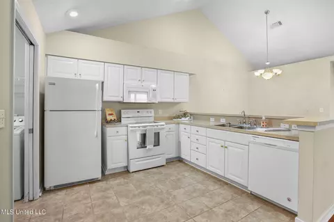 1024 Gerrits Lndg, Brandon, MS 39047 photo 17