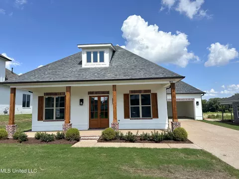 3894 Swan Cv, Hernando, MS 38632