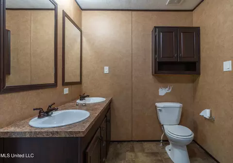 18001 John Cumbest Rd, Moss Point, MS 39562 photo 42