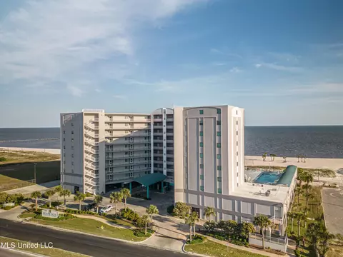 1899 Beach Blvd #705, Biloxi, MS 39531