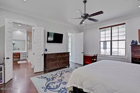 Bedroom - 152 Three Prong Rd, Brandon, MS 39047 photo 2 of 5