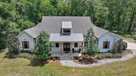 Exterior - 152 Three Prong Rd, Brandon, MS 39047 photo 18 of 19