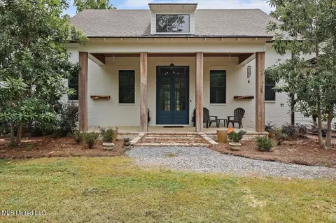 Exterior - 152 Three Prong Rd, Brandon, MS 39047 photo 3 of 19