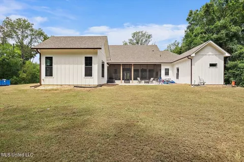 Exterior - 152 Three Prong Rd, Brandon, MS 39047 photo 14 of 19