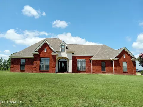 496 Cleveland Crossing Rd, Cleveland, MS 38732