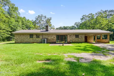 Exterior - 11247 Hwy 613, Lucedale, MS 39452 photo 2 of 3