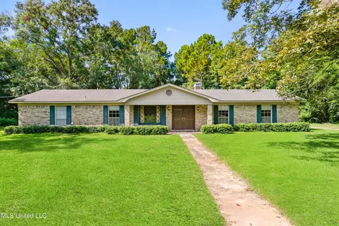 11247 Hwy 613, Lucedale, MS 39452