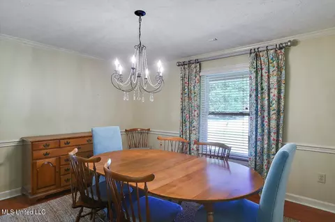 Dining - 26 Redbud Ln, Madison, MS 39110 photo 3 of 4