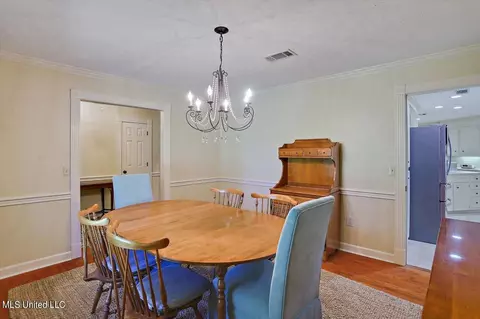 Dining - 26 Redbud Ln, Madison, MS 39110 photo 4 of 4