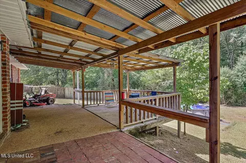 Exterior - 539 Eaglewood Dr, Florence, MS 39073 photo 4 of 6