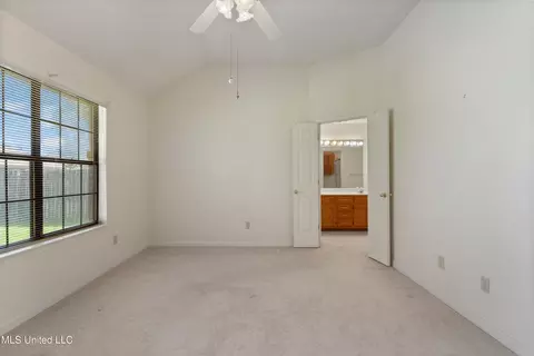 10790 E Ridge Dr, Olive Branch, MS 38654 photo 18
