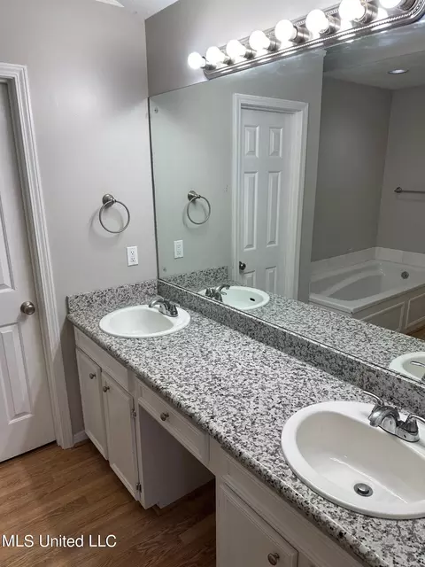 401 Cobblestone Dr, Madison, MS 39110 photo 8