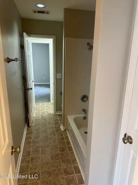 401 Cobblestone Dr, Madison, MS 39110 photo 12