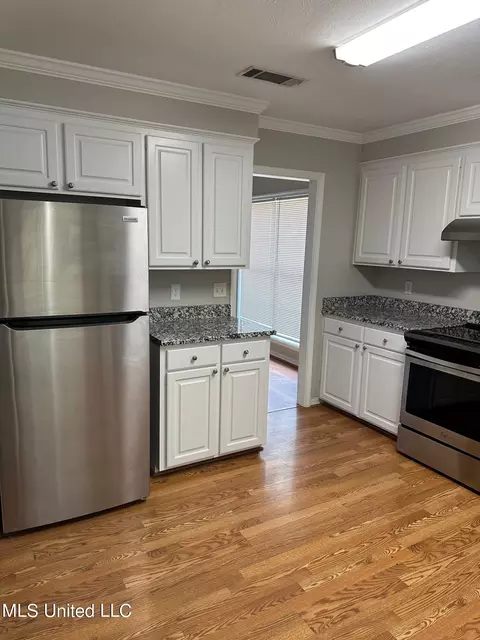 401 Cobblestone Dr, Madison, MS 39110 photo 4