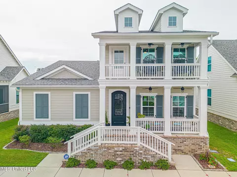108 Whispering Oaks Dr, Pass Christian, MS 39571