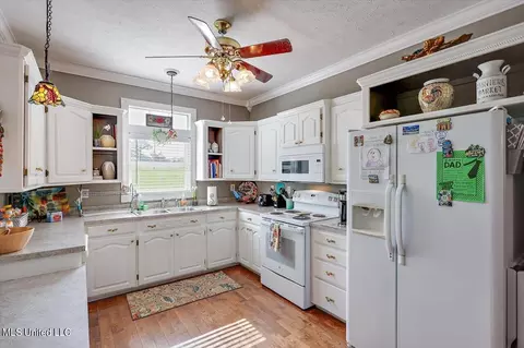 1268 Walker Rd, Terry, MS 39170 photo 13