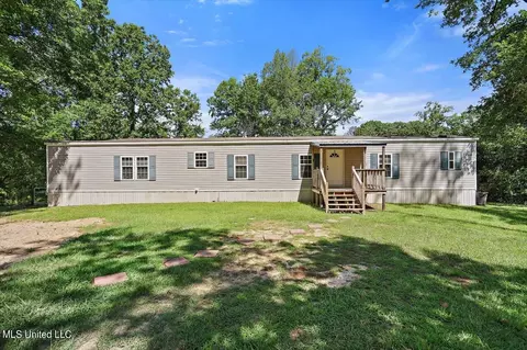 2594 Cleary Rd, Florence, MS 39073