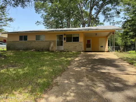 1530 Burton St, Jackson, MS 39209