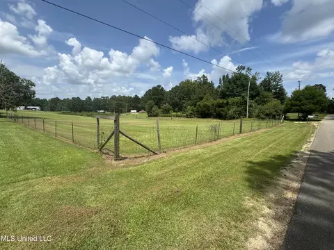 0 Oscar Smith Rd, Carriere, MS 39426