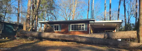 2230 Belvedere Dr, Jackson, MS 39204