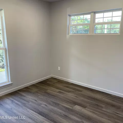 802 SE 4th St, Magee, MS 39111 photo 7