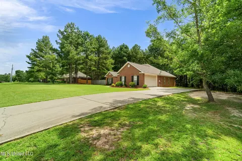 Exterior - 185 Latigo Loop, Sumrall, MS 39482 photo 3 of 9