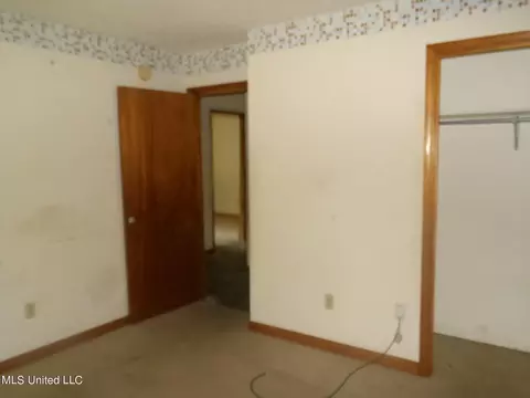Bedroom - 1268 Nell St, Charleston, MS 38921 photo 2 of 2