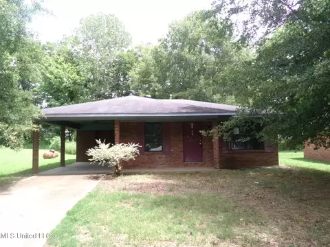 Exterior - 1268 Nell St, Charleston, MS 38921 photo 1 of 3