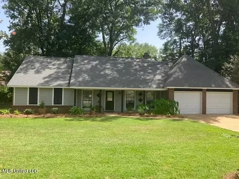 108 Lowe Circle Cir, Clinton, MS 39056
