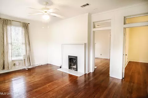 Living - 1036 Belhaven St, Jackson, MS 39202 photo 2 of 4