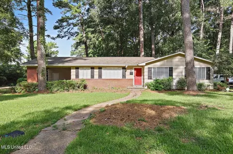 5407 Pine Lane Dr, Jackson, MS 39211 photo 2
