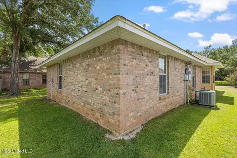 Exterior - 67 Anna Cv, Byram, MS 39272 photo 6 of 7