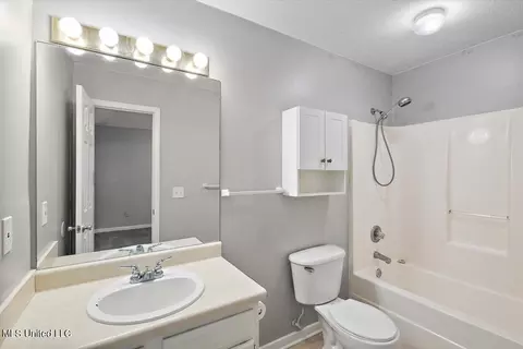 Bath - 67 Anna Cv, Byram, MS 39272 photo 1 of 1