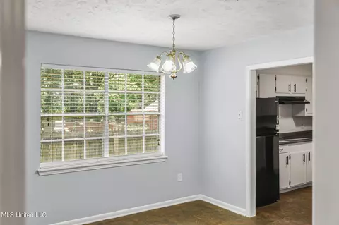 Dining - 437 Highwood Dr, Jackson, MS 39209 photo 1 of 1