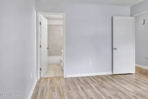 Bedroom - 437 Highwood Dr, Jackson, MS 39209 photo 1 of 1