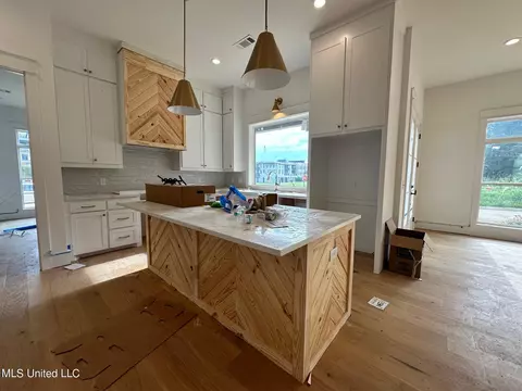 Kitchen - 121 Andrew Jackson, Madison, MS 39110 photo 1 of 4