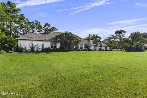 Exterior - 384 Mannsdale Rd, Madison, MS 39110 photo 11 of 13