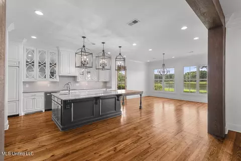 Kitchen - 384 Mannsdale Rd, Madison, MS 39110 photo 1 of 6