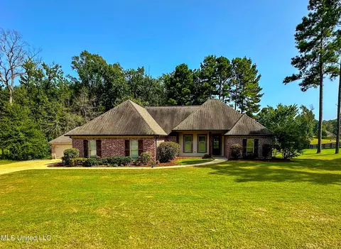 162 View Pointe Dr, Clinton, MS 39056 photo 5