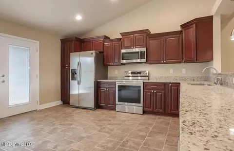 Kitchen - 19548 Rudd Dr, Saucier, MS 39574 photo 1 of 4
