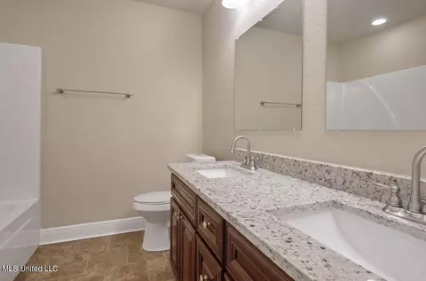 Bath - 19548 Rudd Dr, Saucier, MS 39574 photo 2 of 2