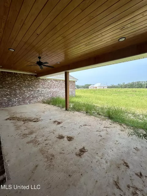 Exterior - 231 Lizzy Ln, Brandon, MS 39047 photo 2 of 4