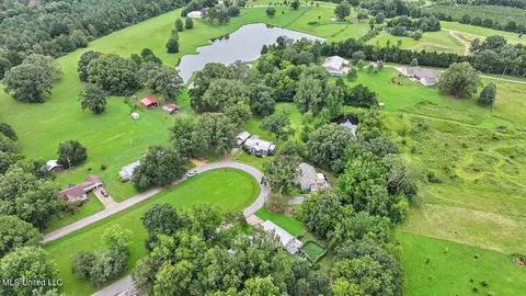 View/Area - 2308 Memorial Cir, Flora, MS 39071 photo 4 of 10