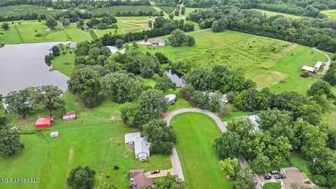 View/Area - 2308 Memorial Cir, Flora, MS 39071 photo 1 of 10